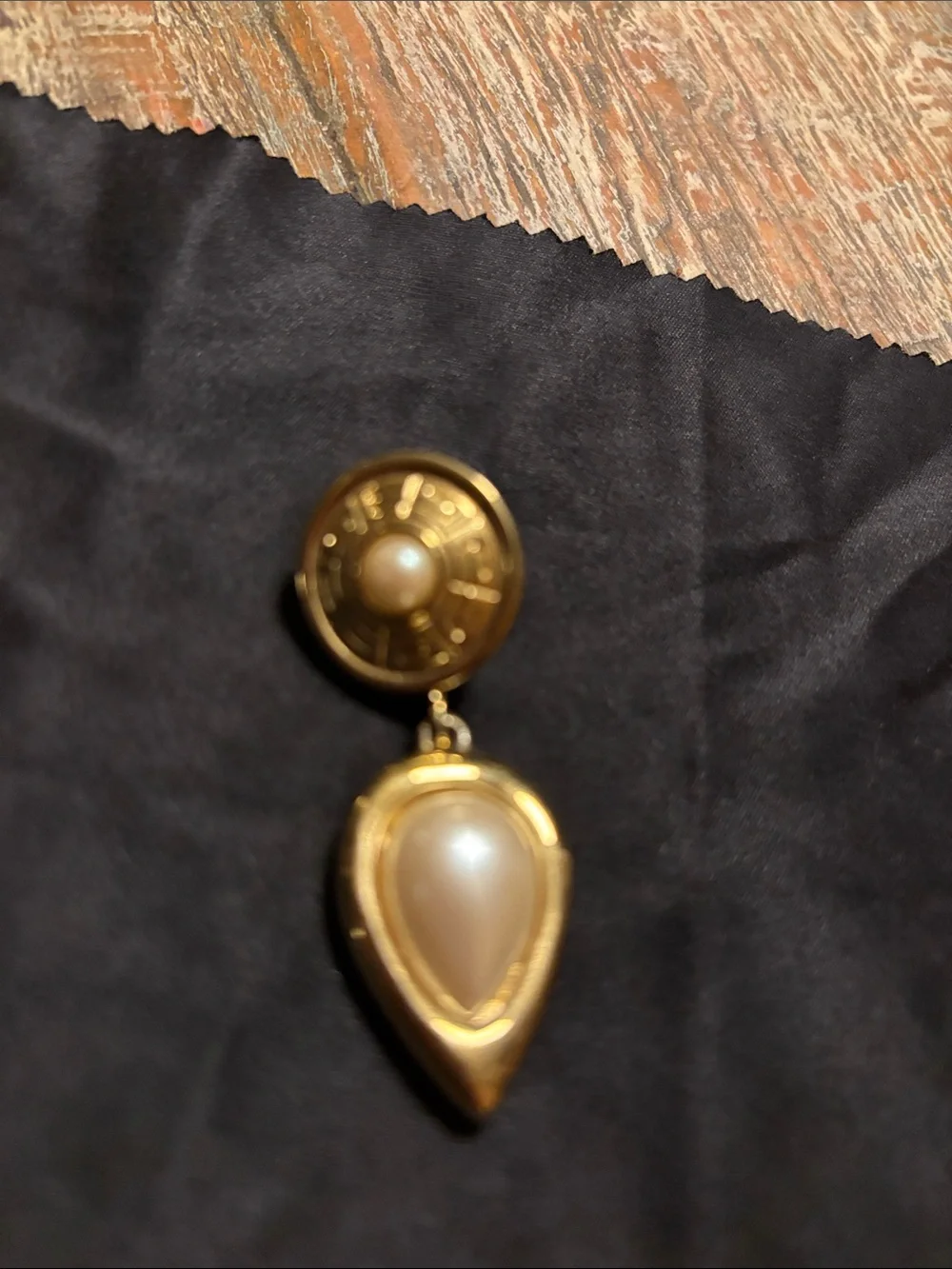 Givenchy Gold-Tone Pearl Drop Earrings